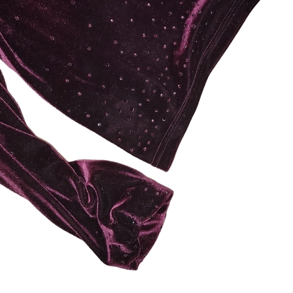 Vintage Cache Velvet Rhinestones Turtleneck Burgundy M - Picture 2 of 2